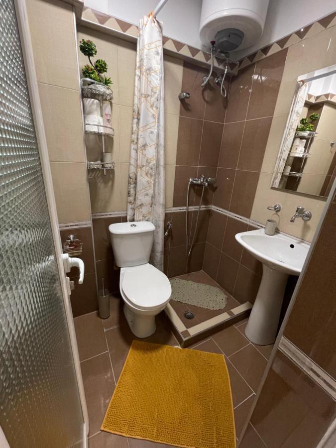 Gjirokastër Meg'S Apartment מראה חיצוני תמונה